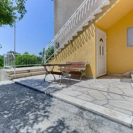 Apartment With A Parking Space Kastel Stari, - 22588 Kastela